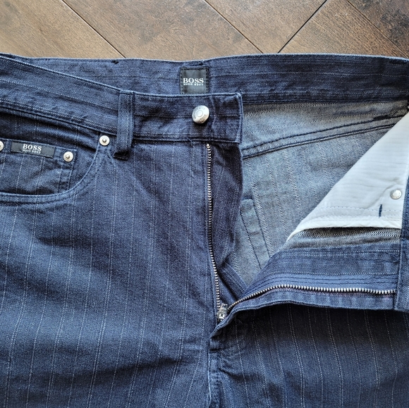 Men's Hugo Boss Jeans - Picture 7 of 8